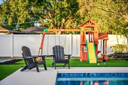 Paradise Playhouse